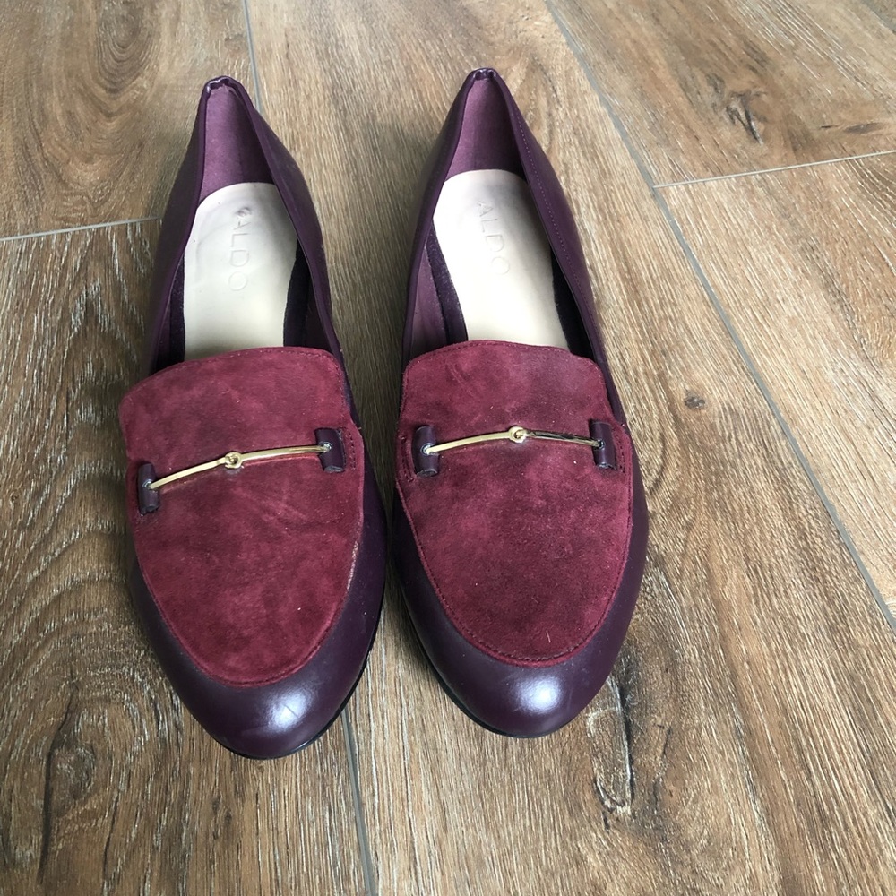 Aldo Loafer, Size 8. Plum, leather/suade. Gently Worn.